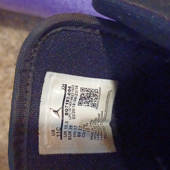 Royal blue & black sneakers - Picture 7 of 7